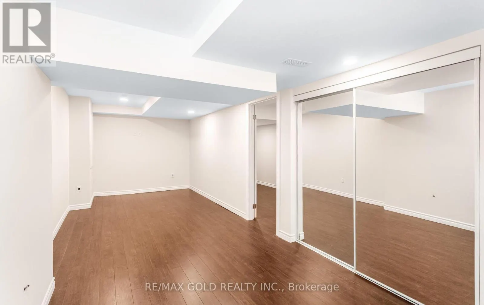 3129 GLADISH GROVE