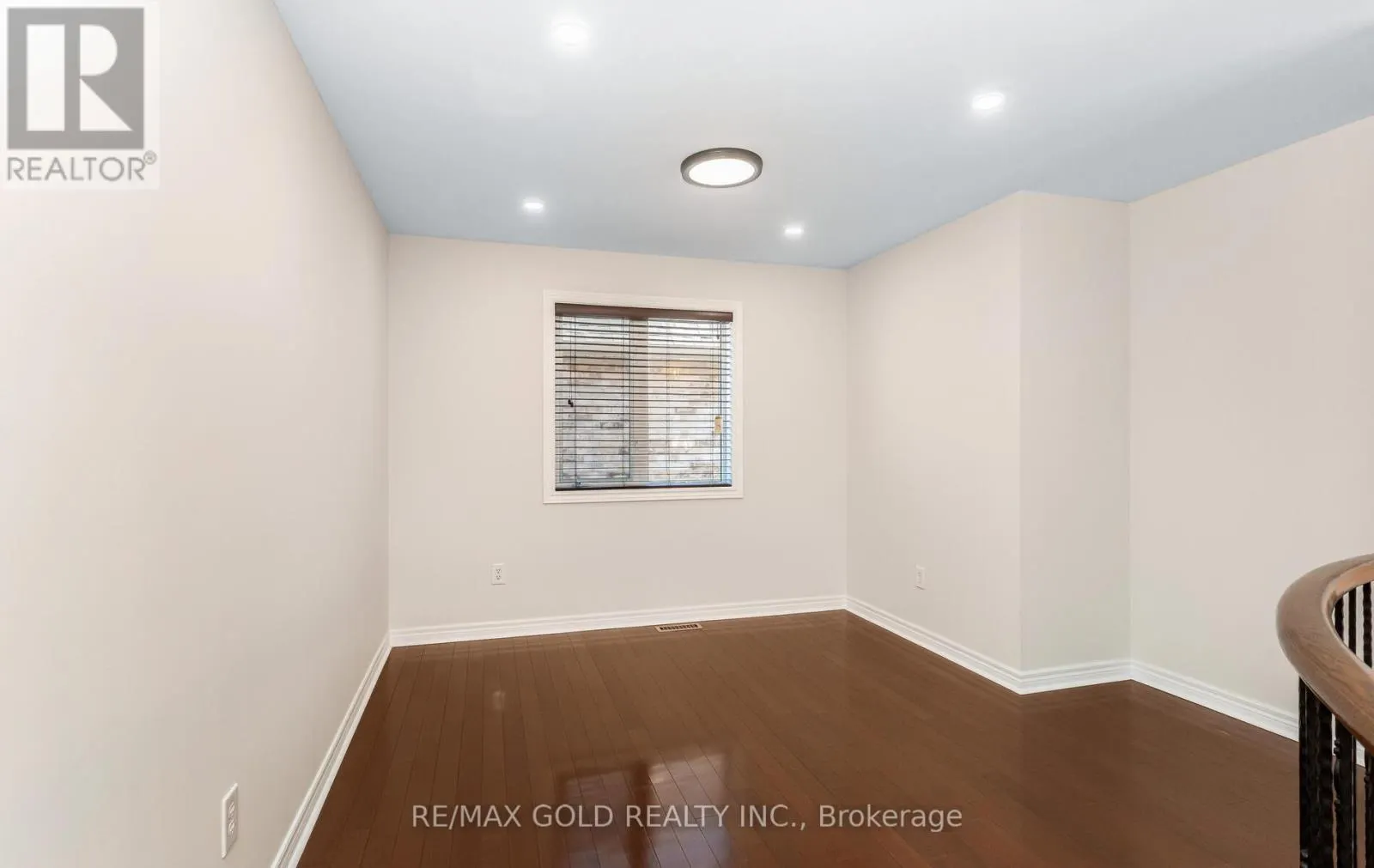 3129 GLADISH GROVE