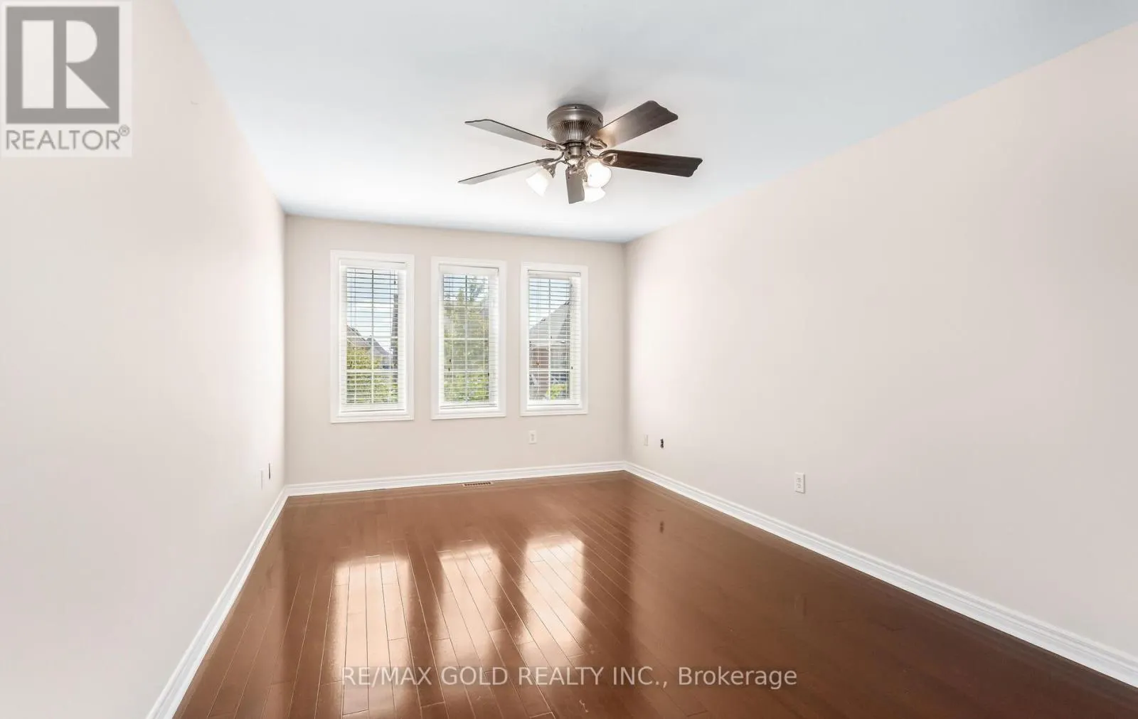 3129 GLADISH GROVE