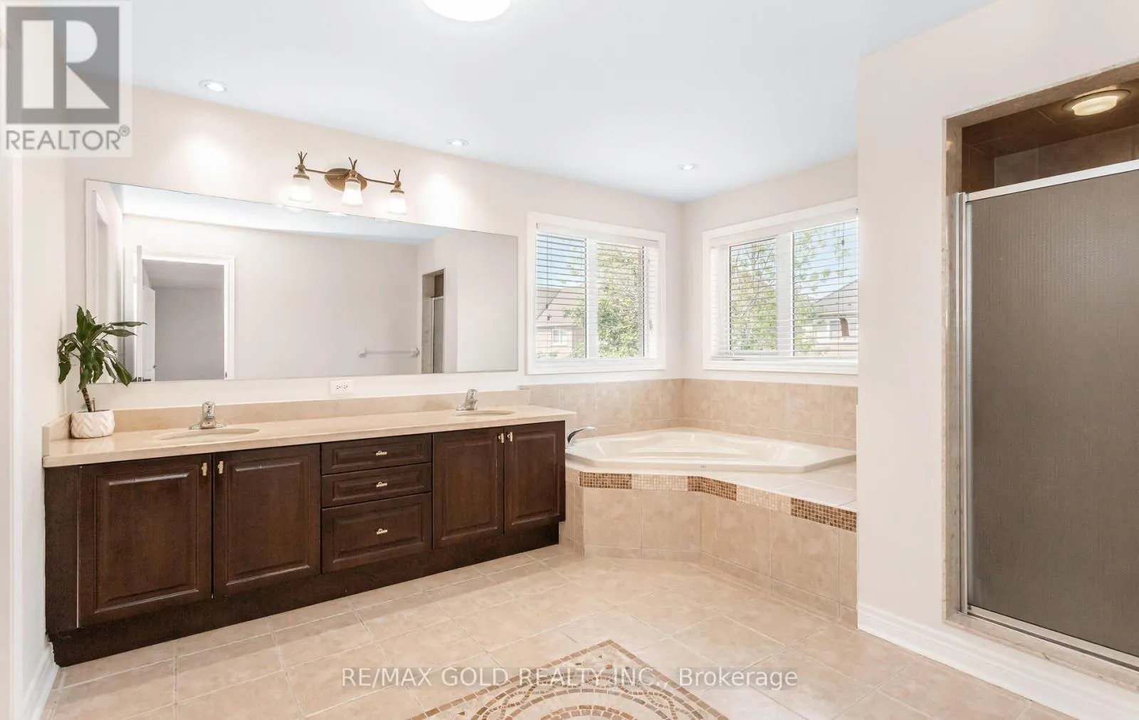 3129 GLADISH GROVE