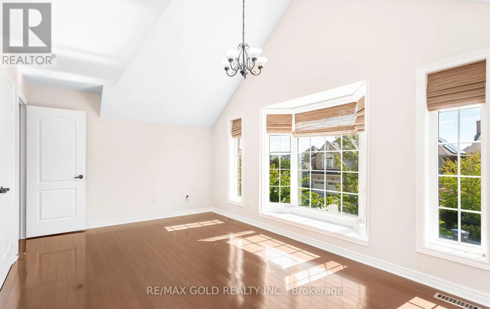 3129 GLADISH GROVE