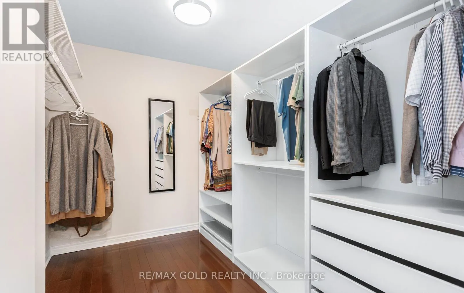 3129 GLADISH GROVE