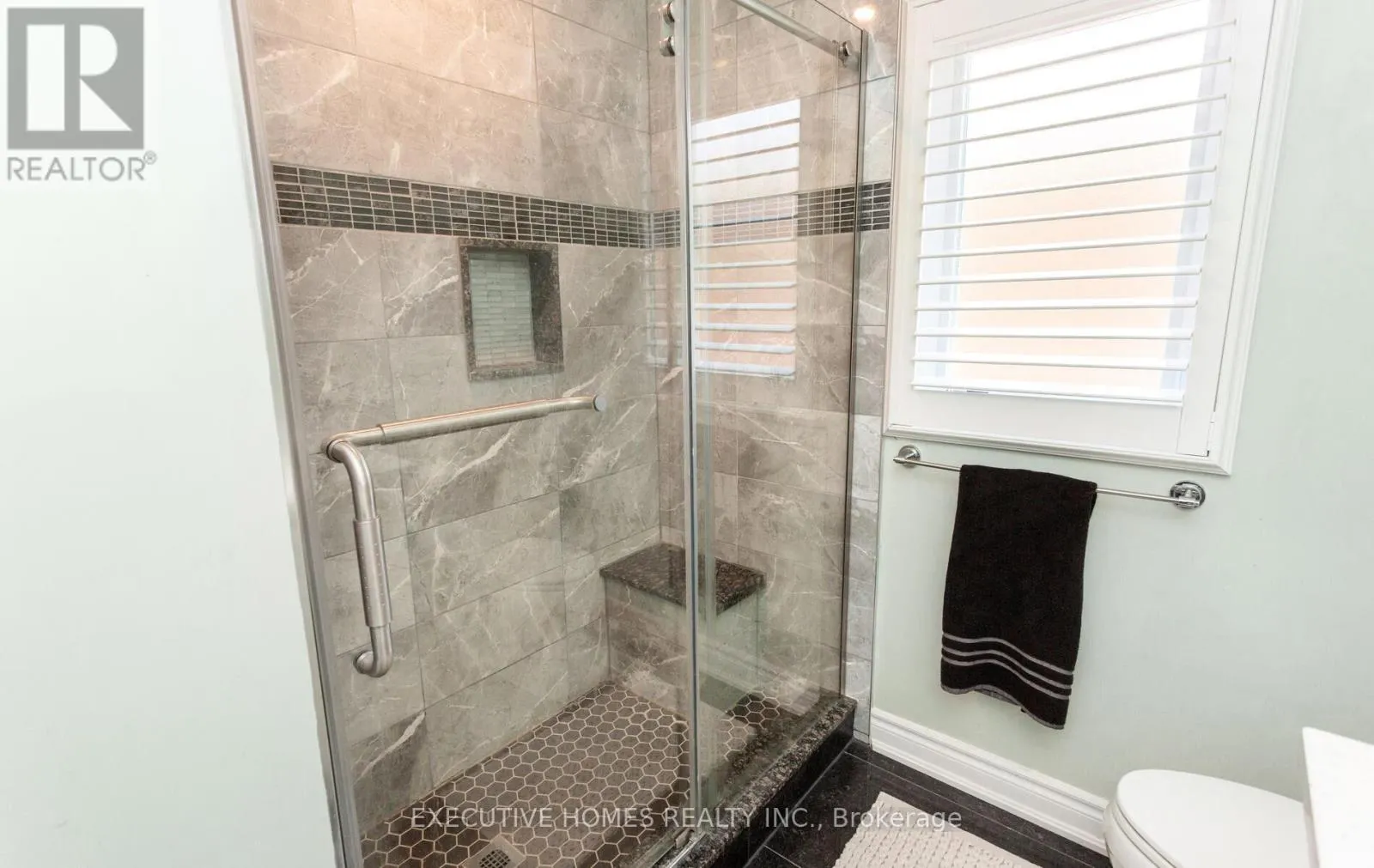 5489 GLEN ERIN DRIVE