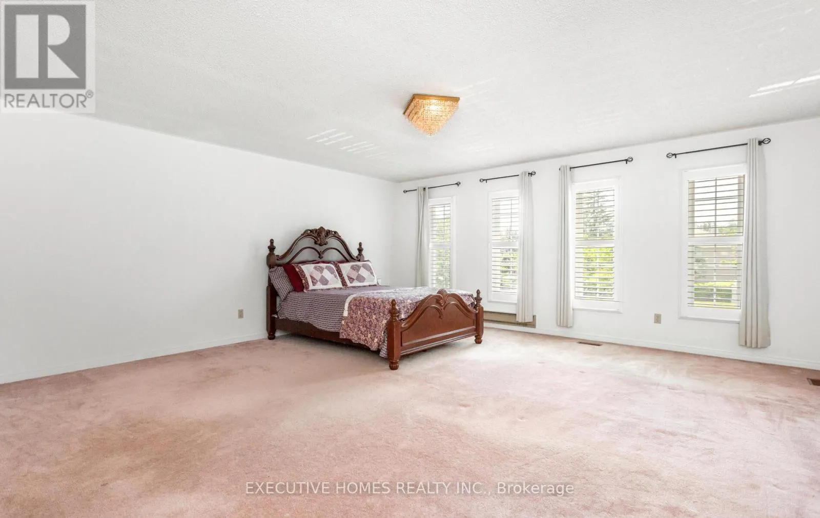 5489 GLEN ERIN DRIVE