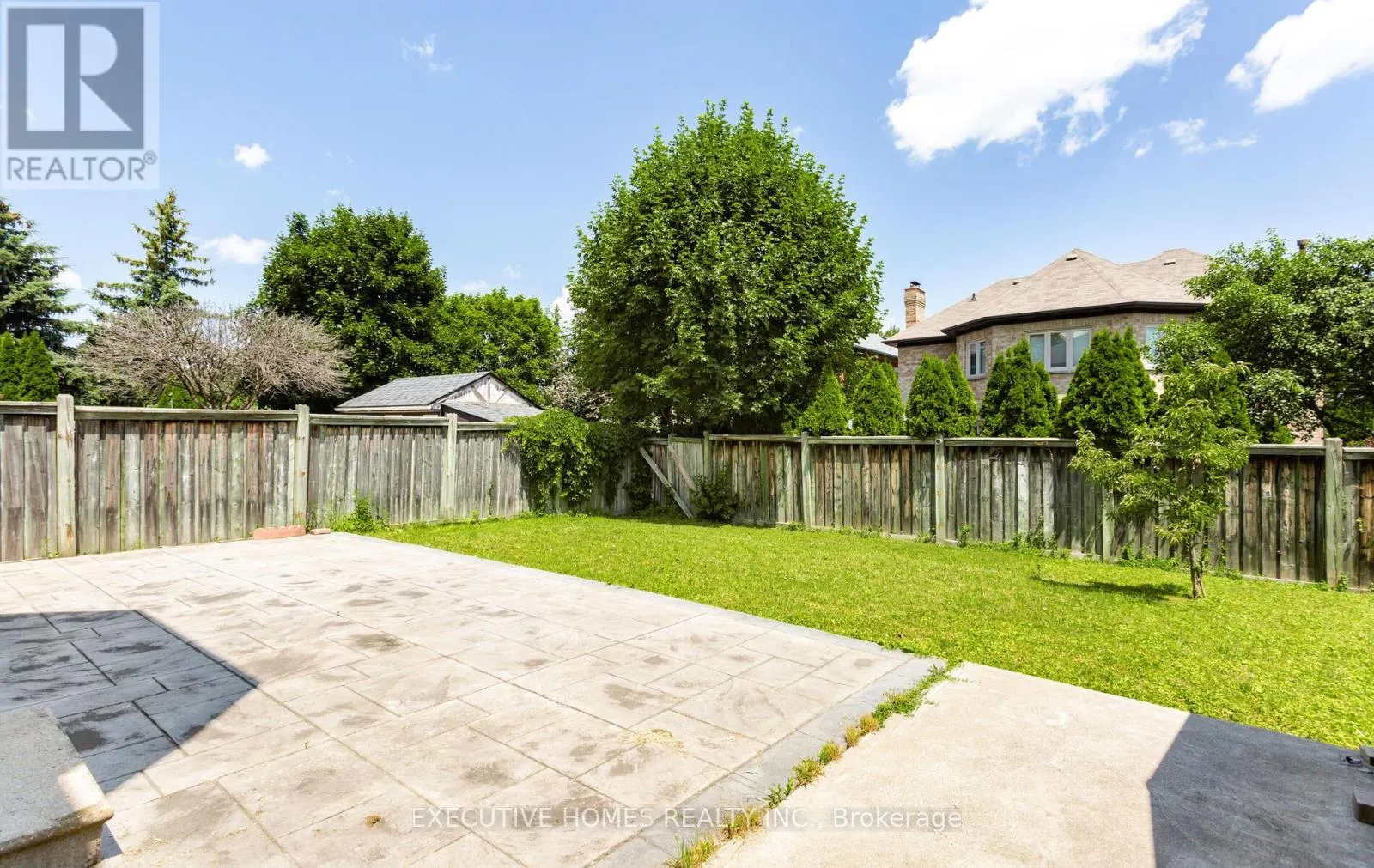 5489 GLEN ERIN DRIVE