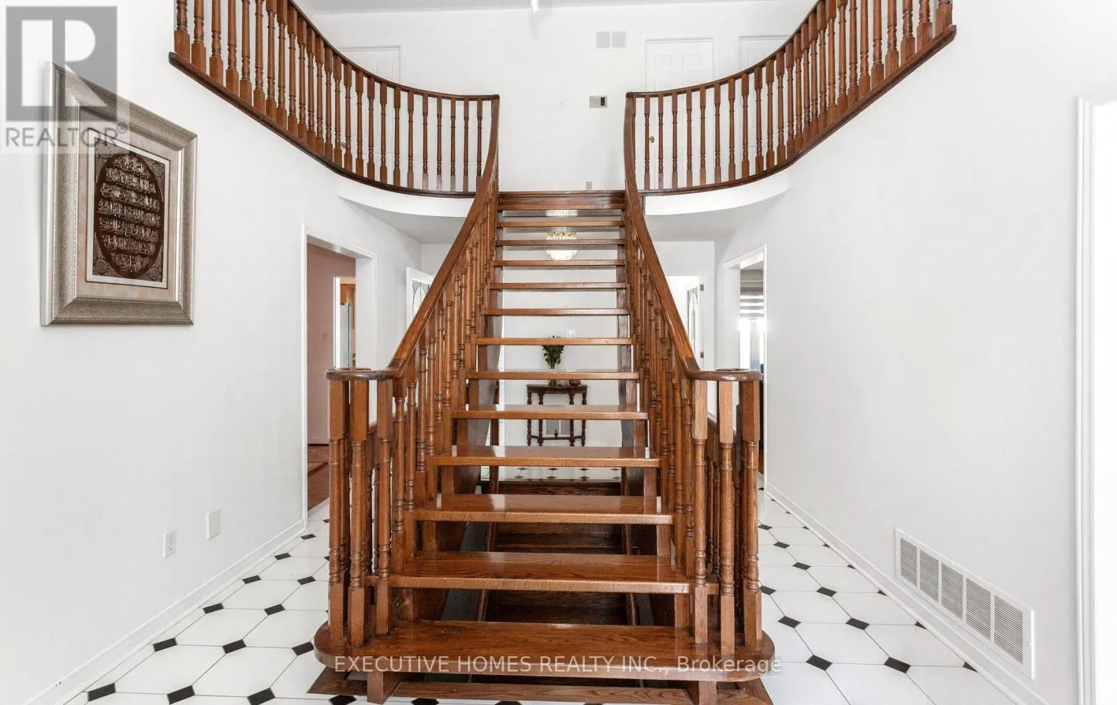5489 GLEN ERIN DRIVE