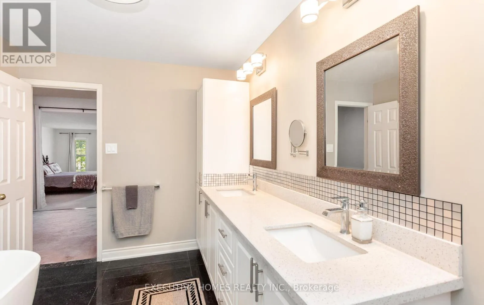5489 GLEN ERIN DRIVE