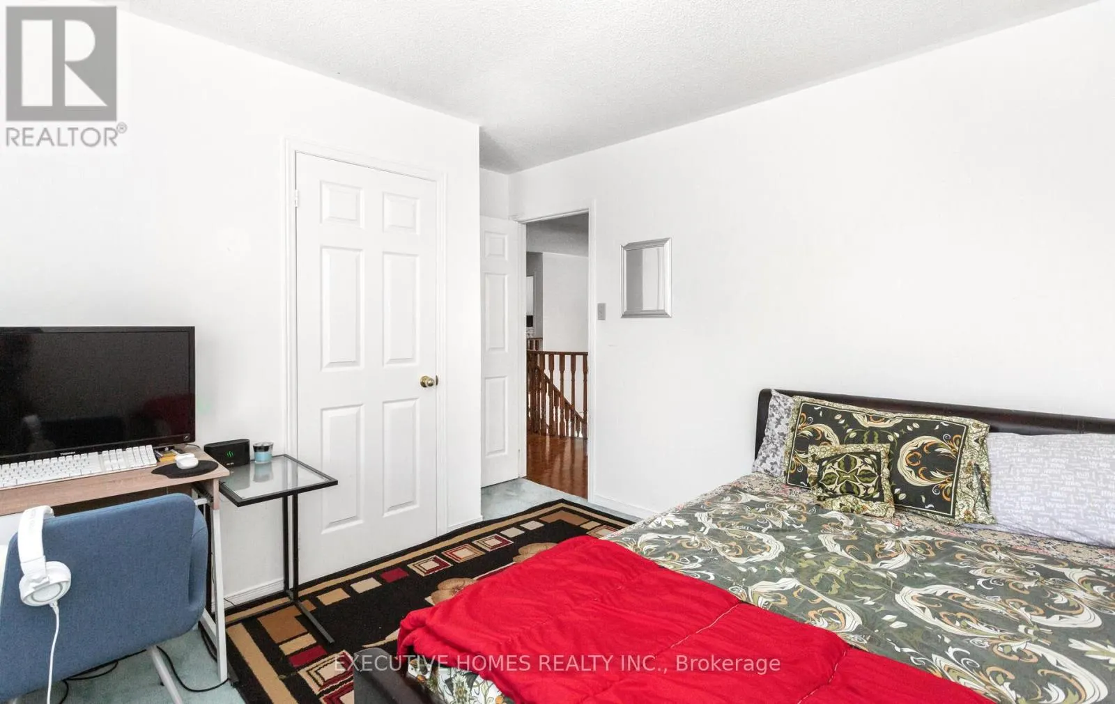 5489 GLEN ERIN DRIVE