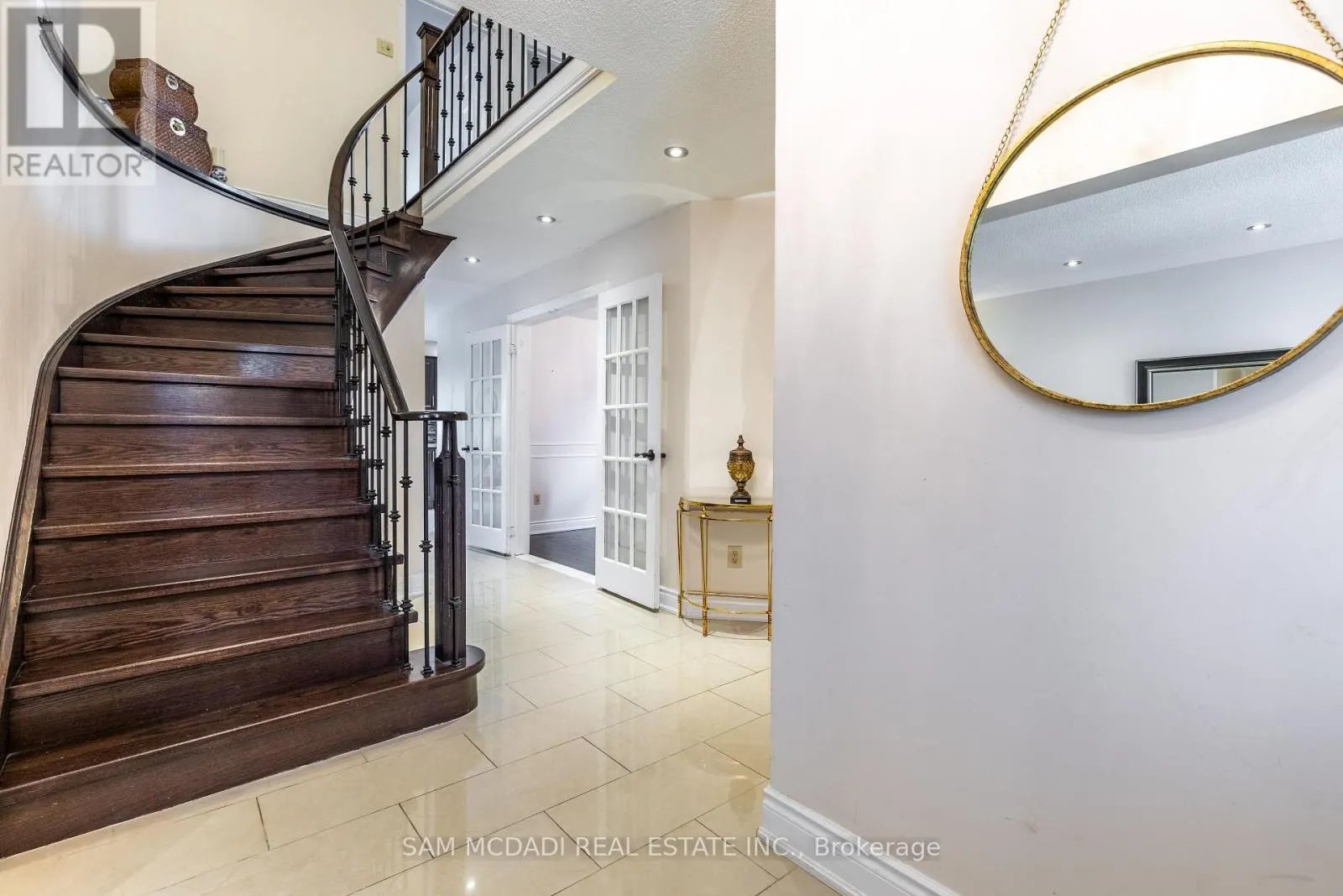 100 CASTLEHILL ROAD