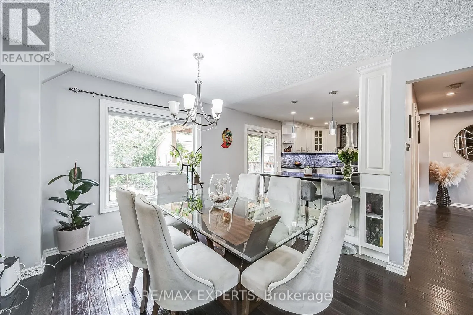31 SHALOM CRESCENT