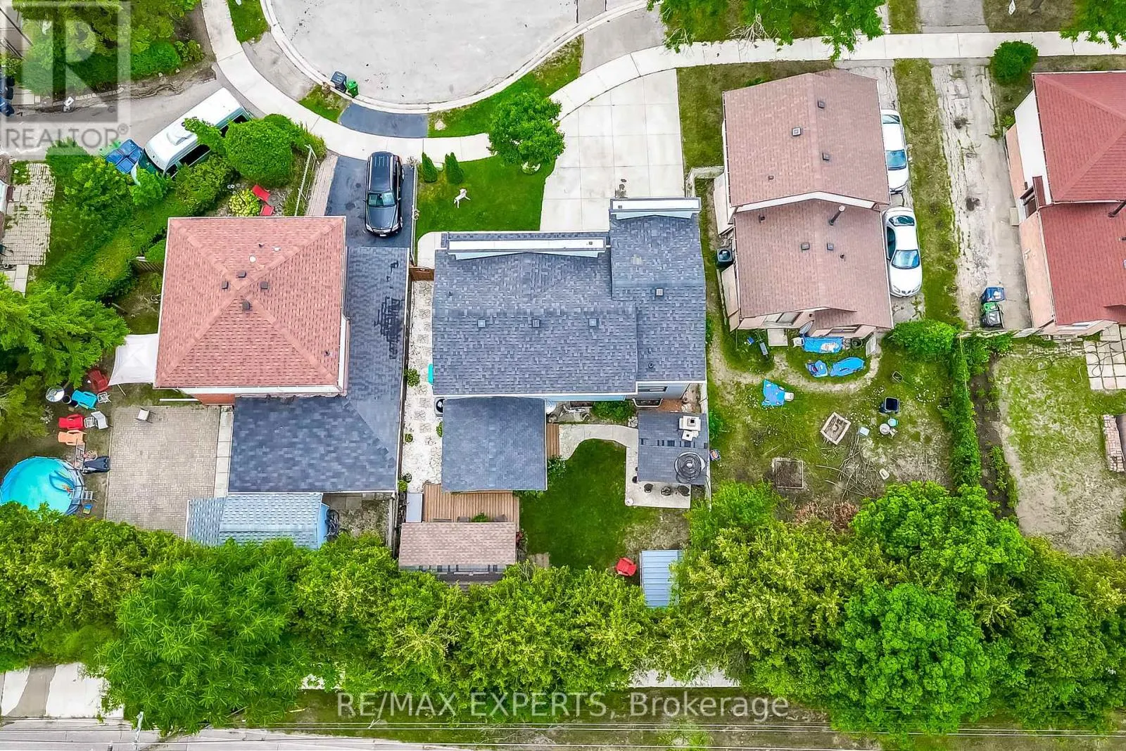31 SHALOM CRESCENT