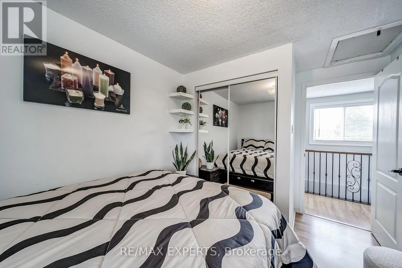 31 SHALOM CRESCENT