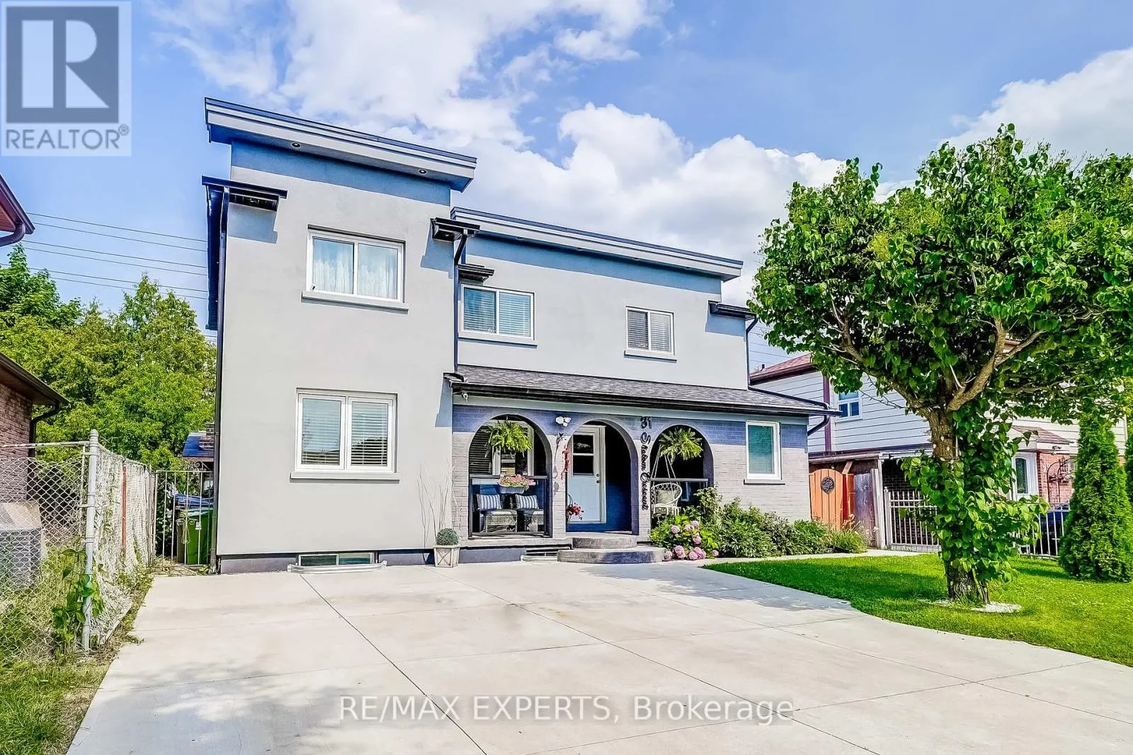 31 SHALOM CRESCENT