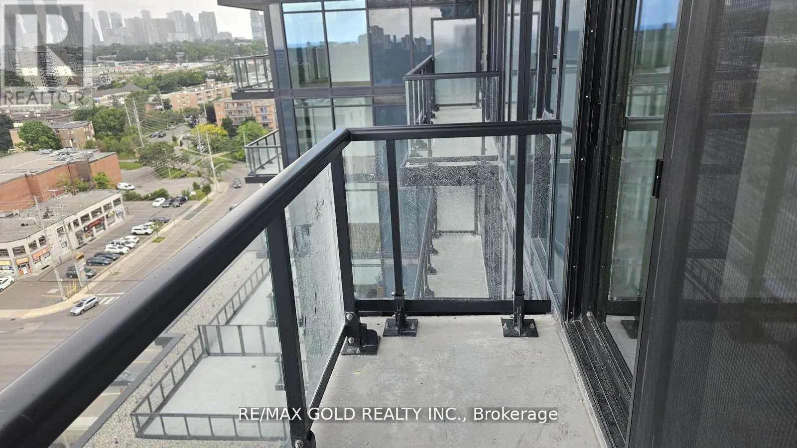 1319 - 86 DUNDAS STREET E