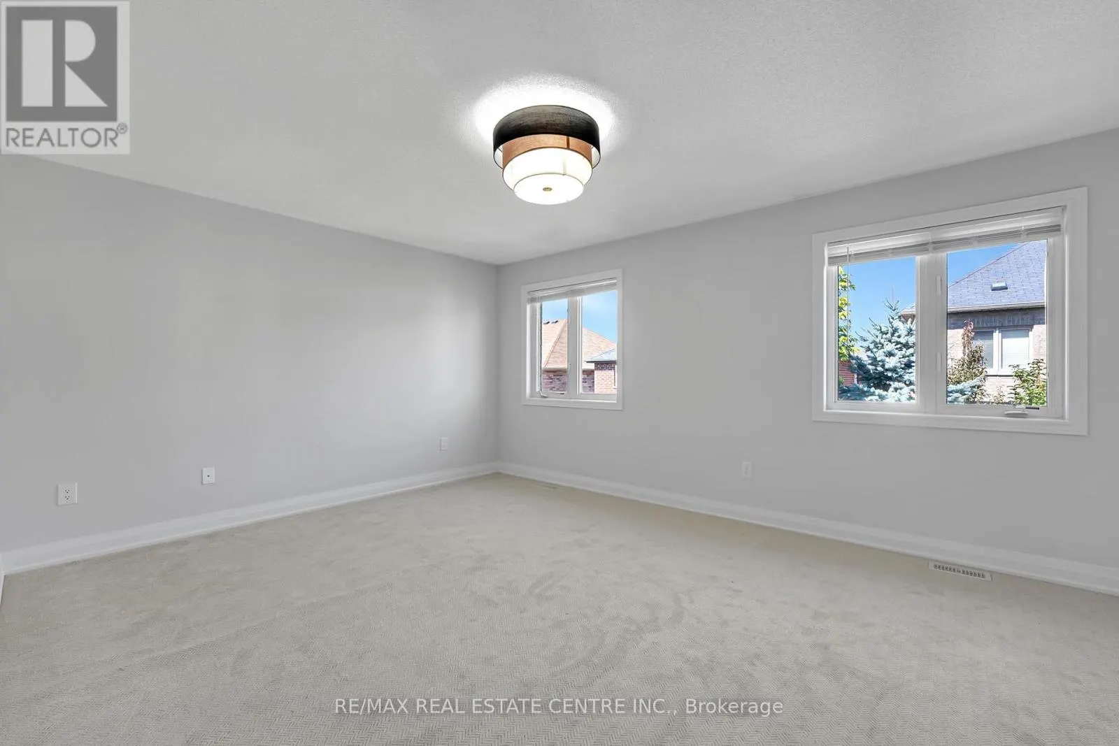 28 FALLHARVEST AVENUE