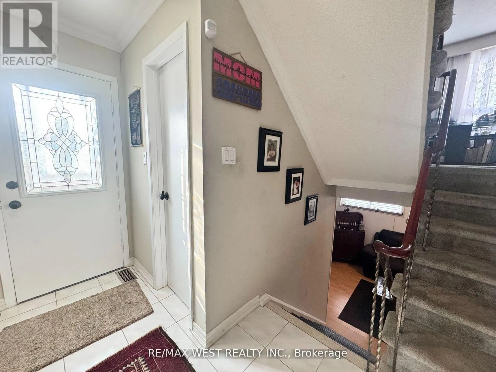 425 HANSEN ROAD N