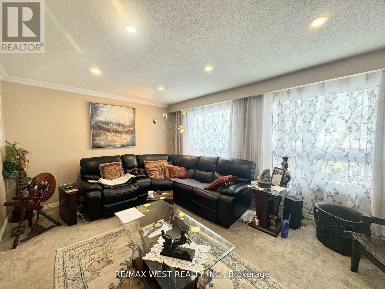 425 HANSEN ROAD N