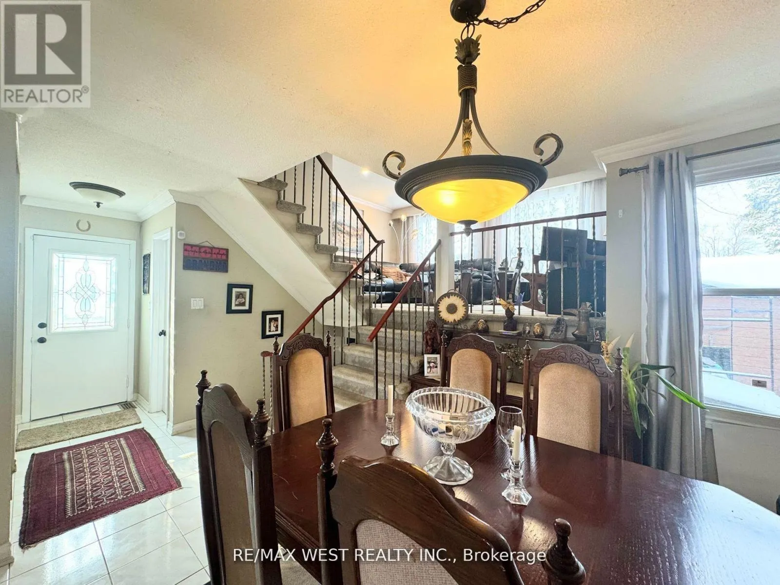 425 HANSEN ROAD N