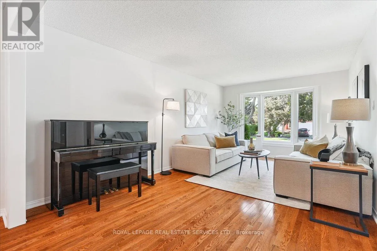 1154 BEECHGROVE CRESCENT