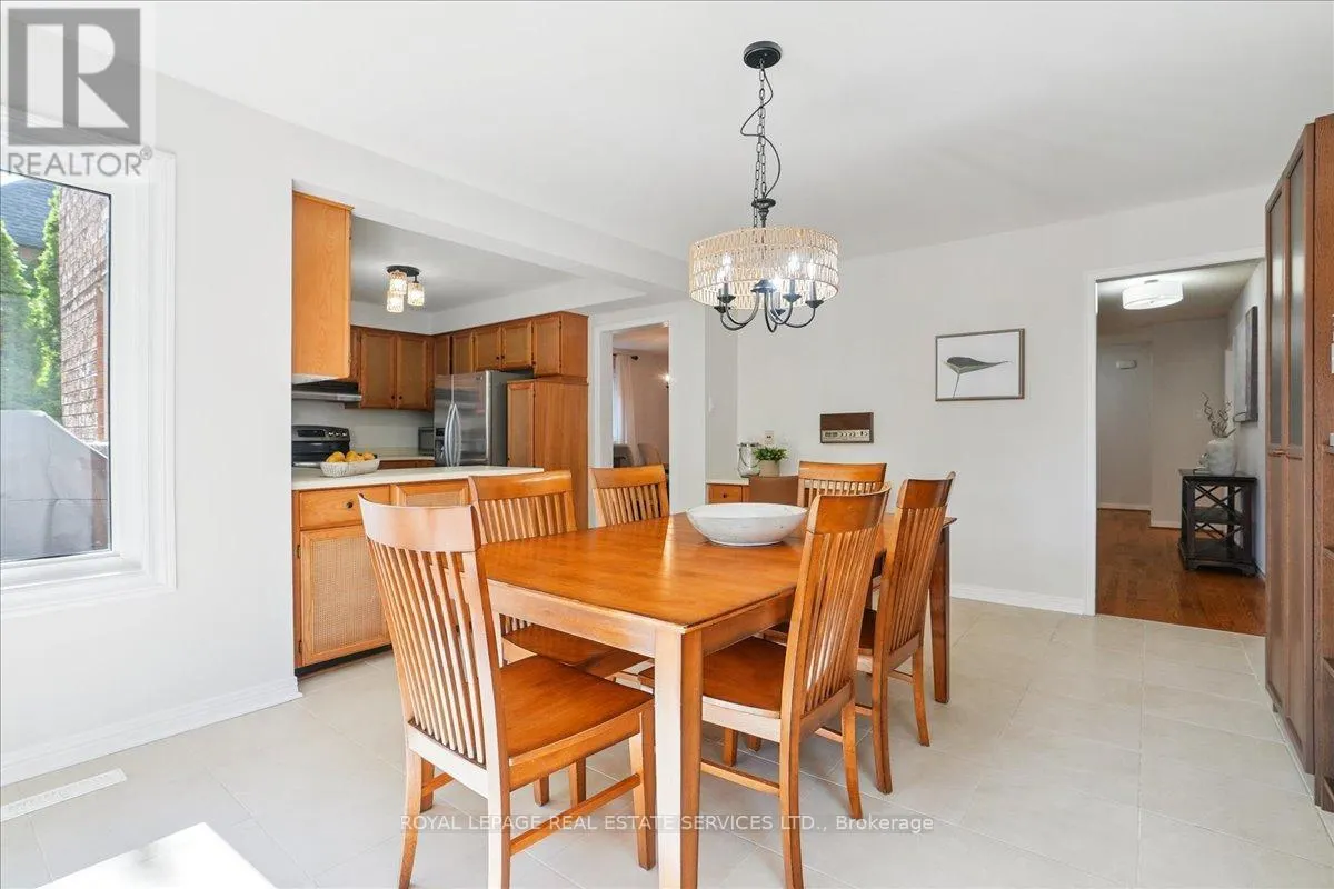 1154 BEECHGROVE CRESCENT