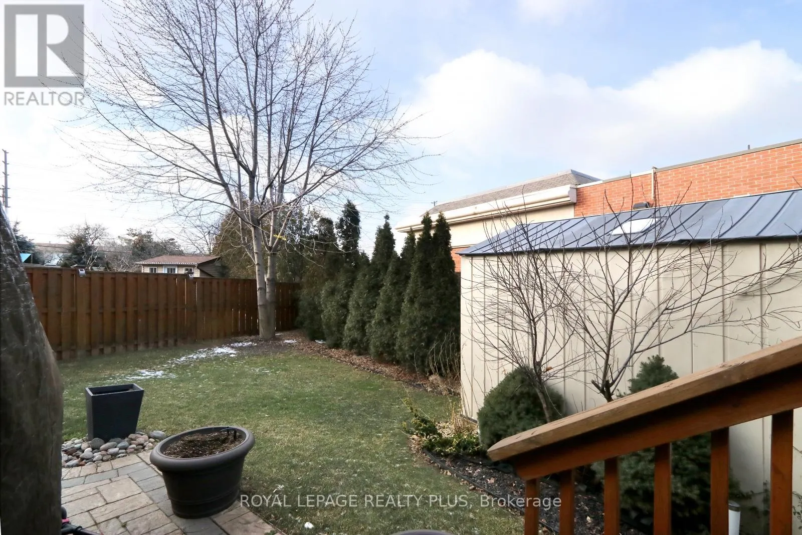 3656 TWINMAPLE DRIVE