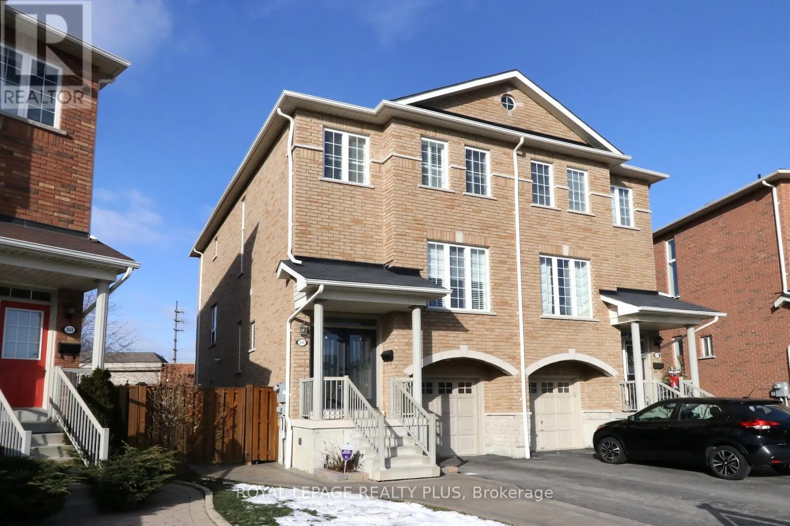3656 TWINMAPLE DRIVE