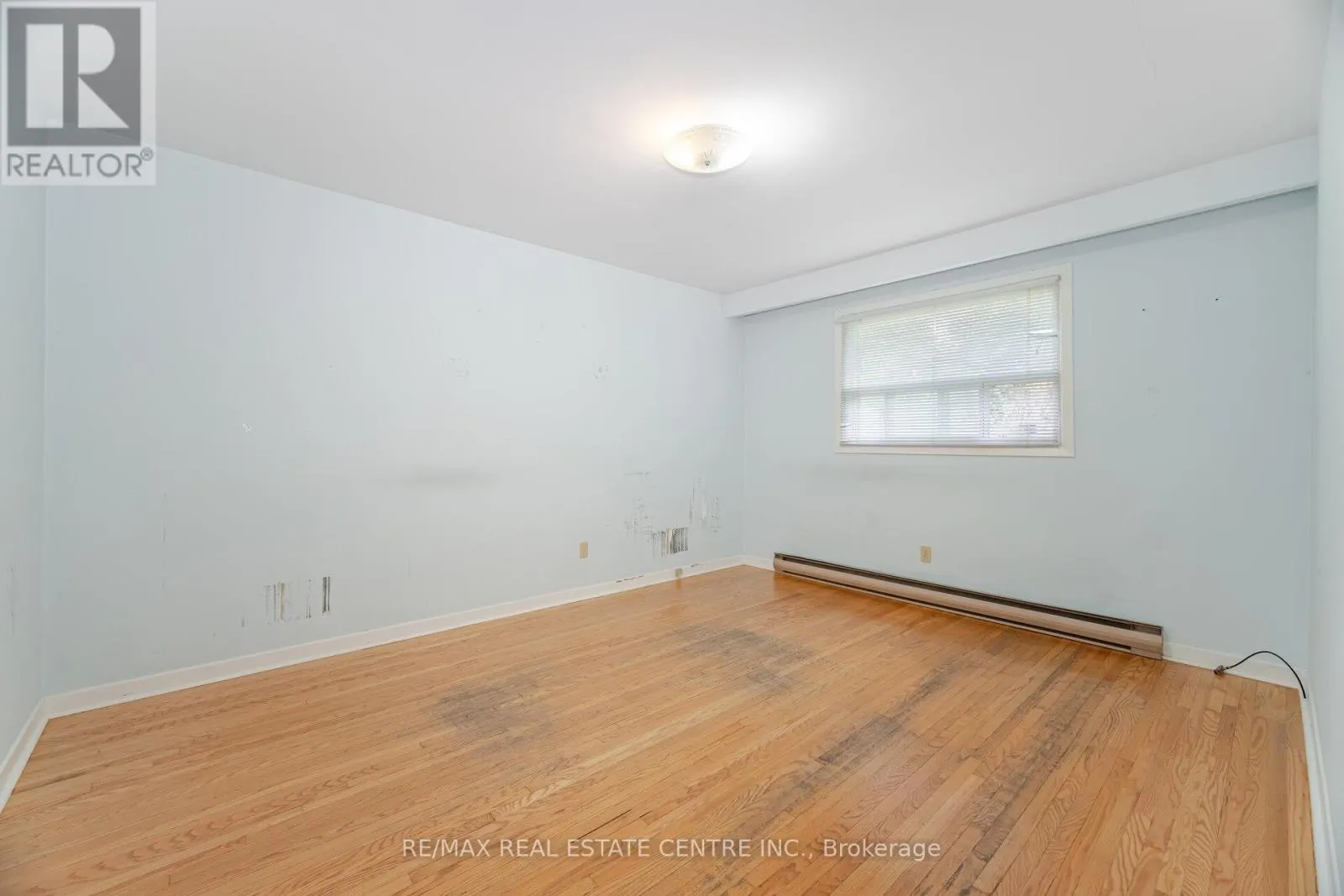 1048 MELTON DRIVE