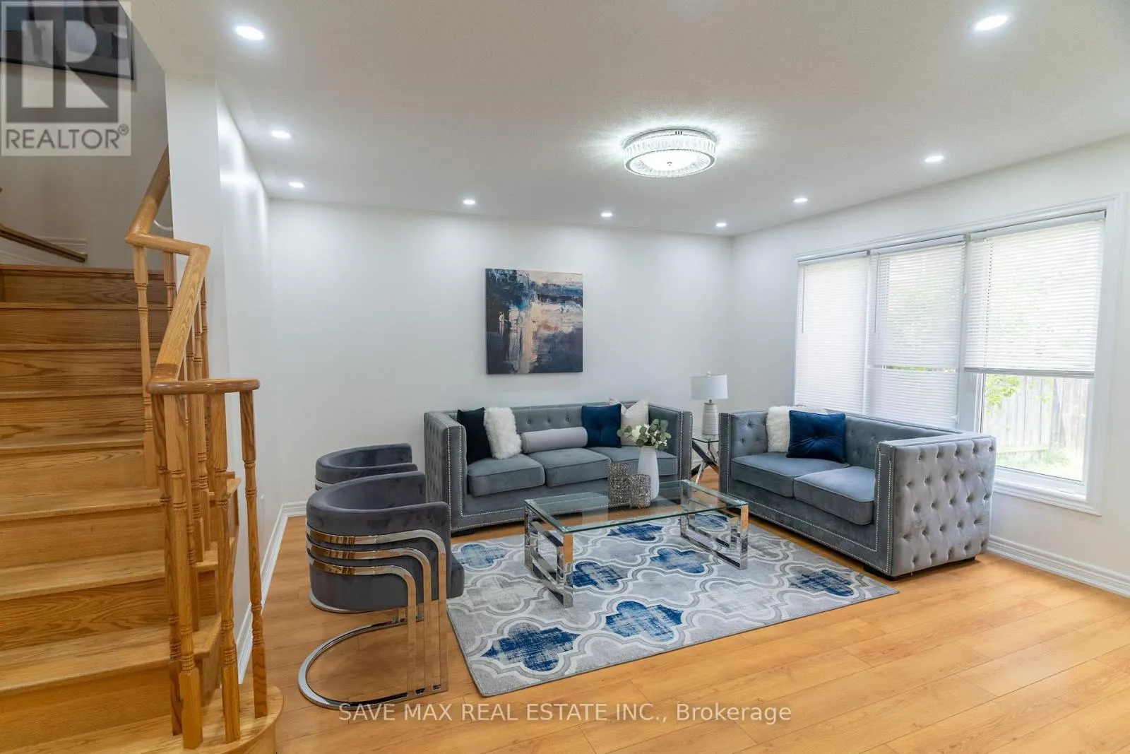 133 WESTON DRIVE S