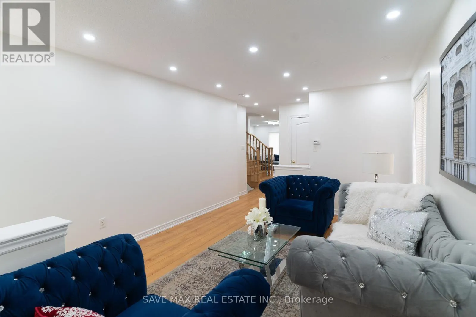 133 WESTON DRIVE S