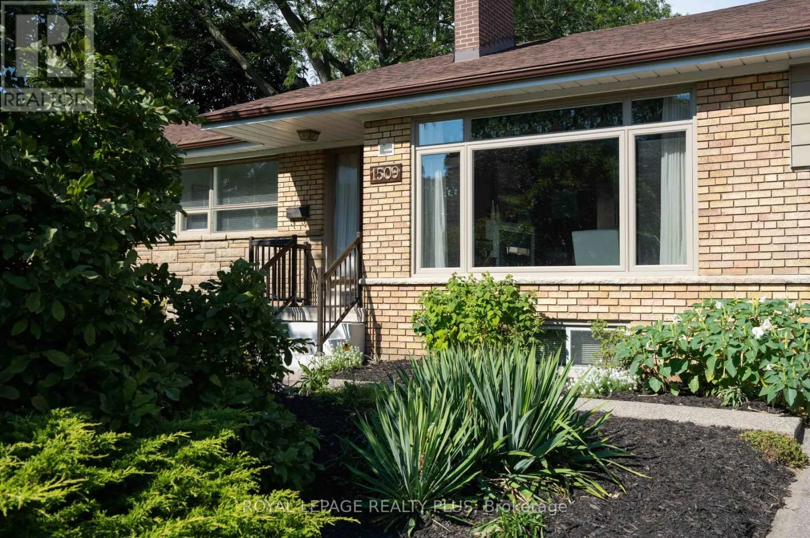 1509 KENNETH DRIVE