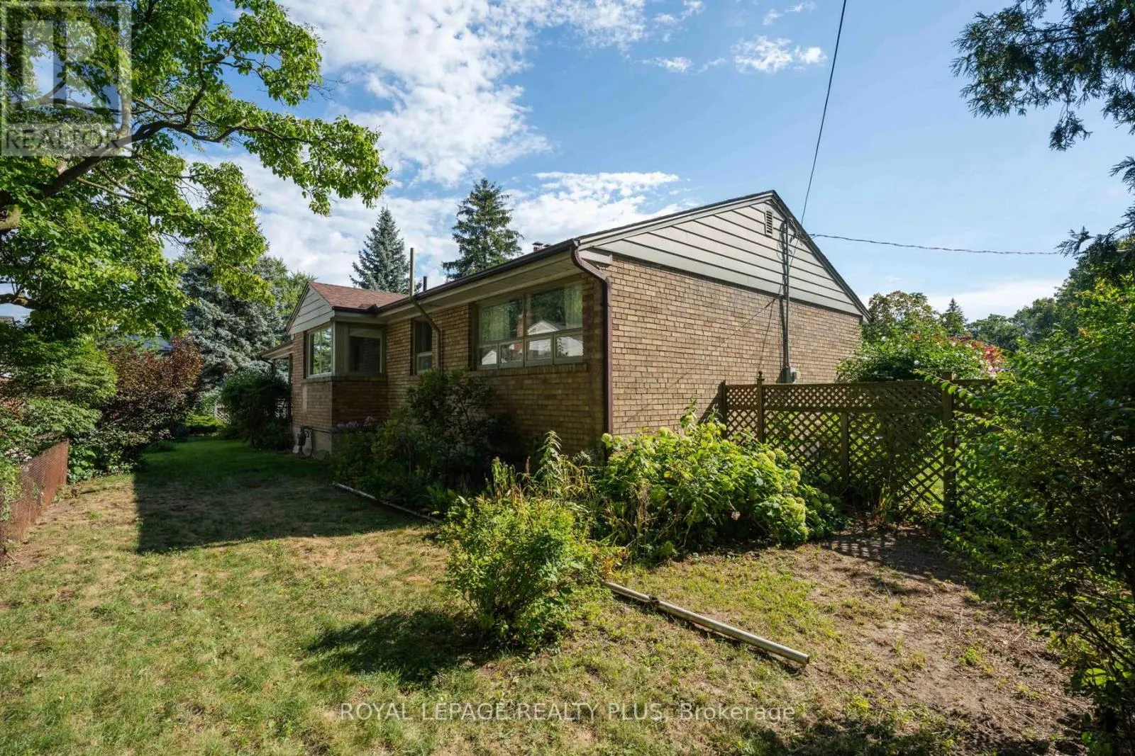 1509 KENNETH DRIVE