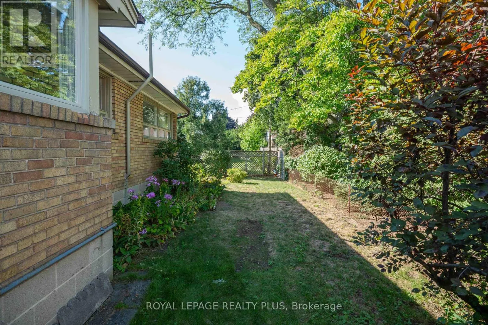 1509 KENNETH DRIVE