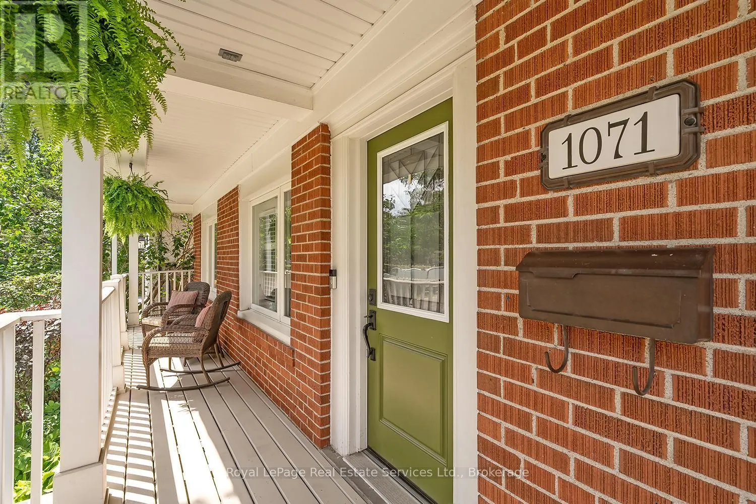 1071 MELVIN AVENUE