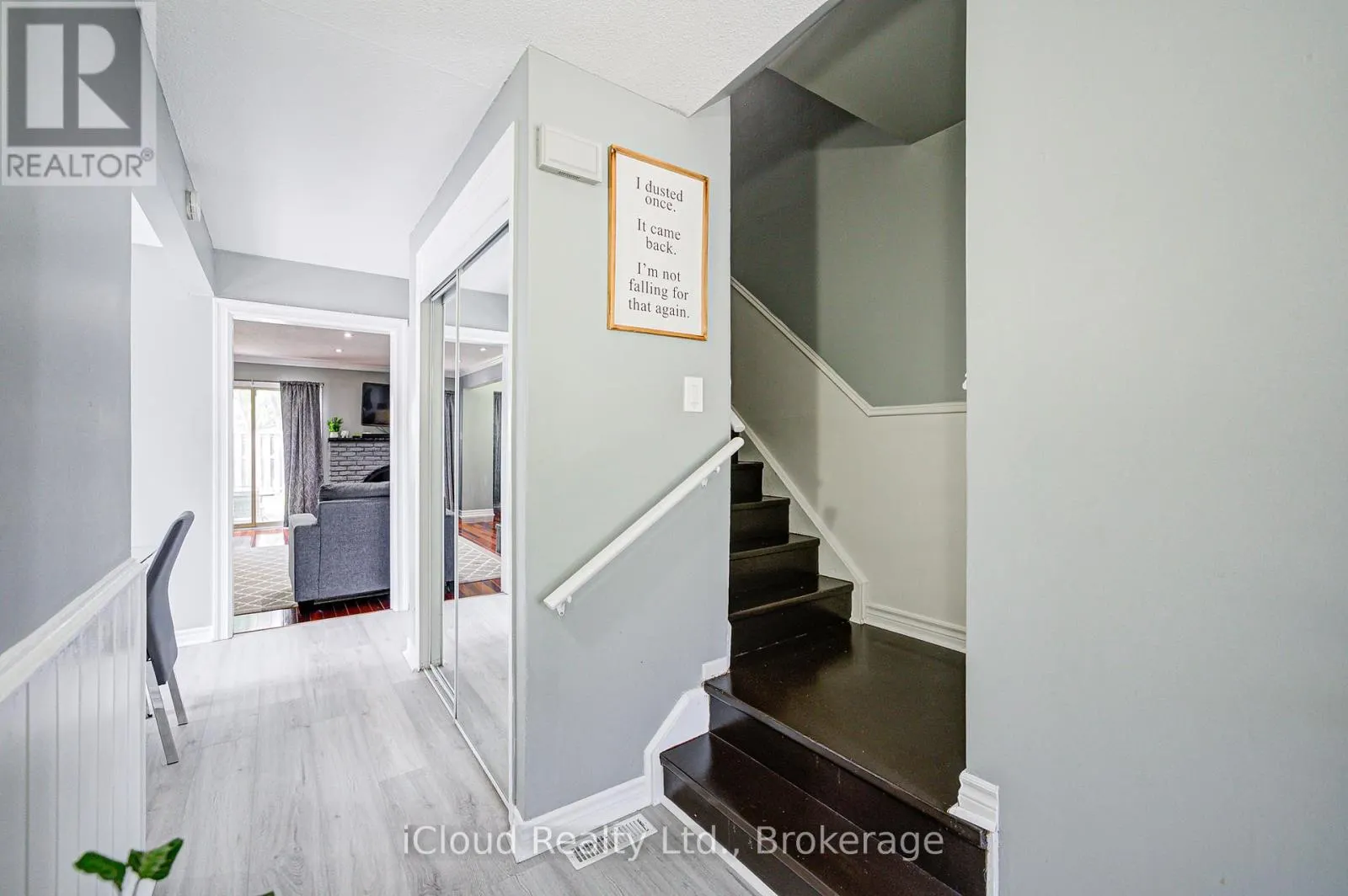 5 GLOUCESTER PLACE
