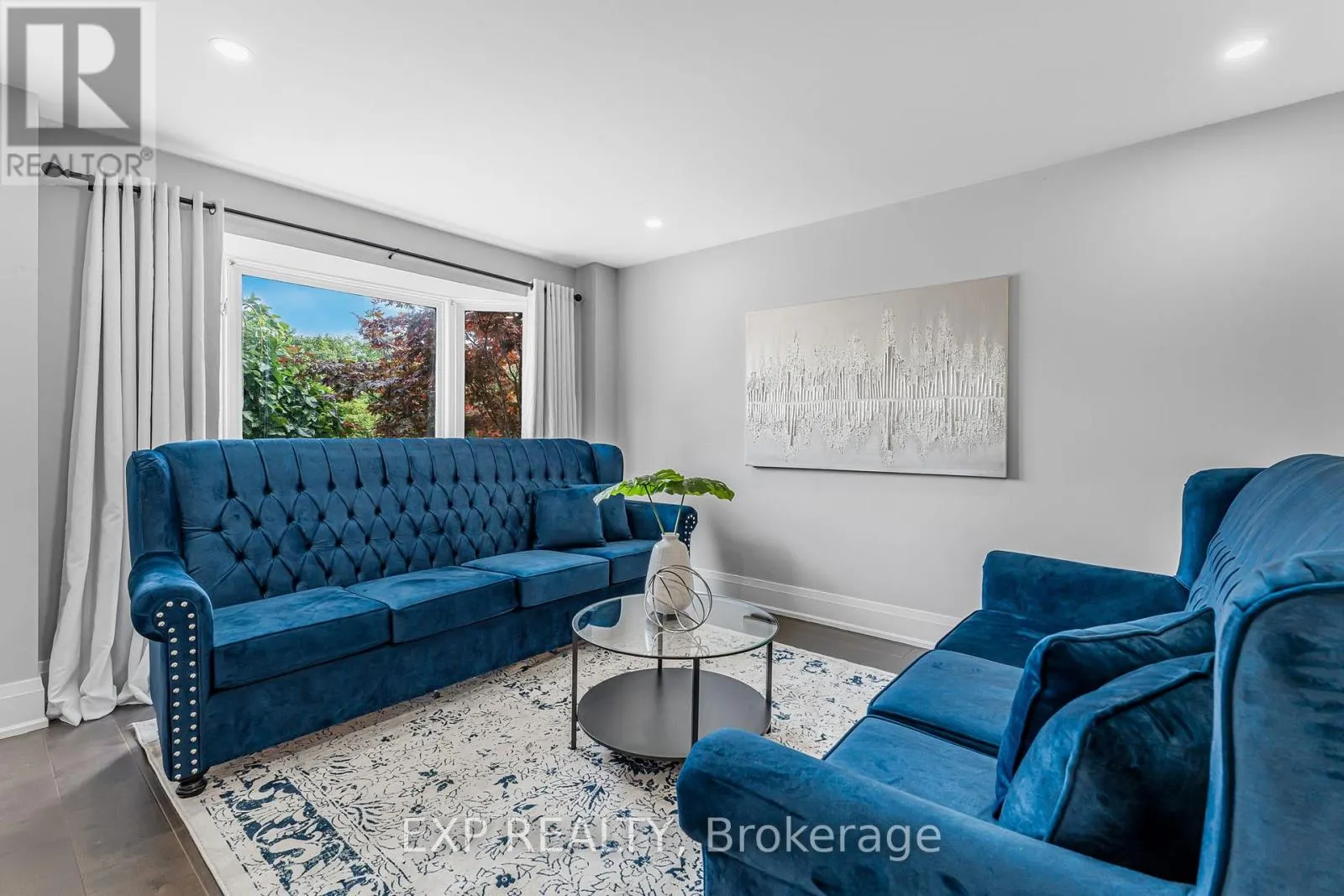 1221 CREEKSIDE DRIVE