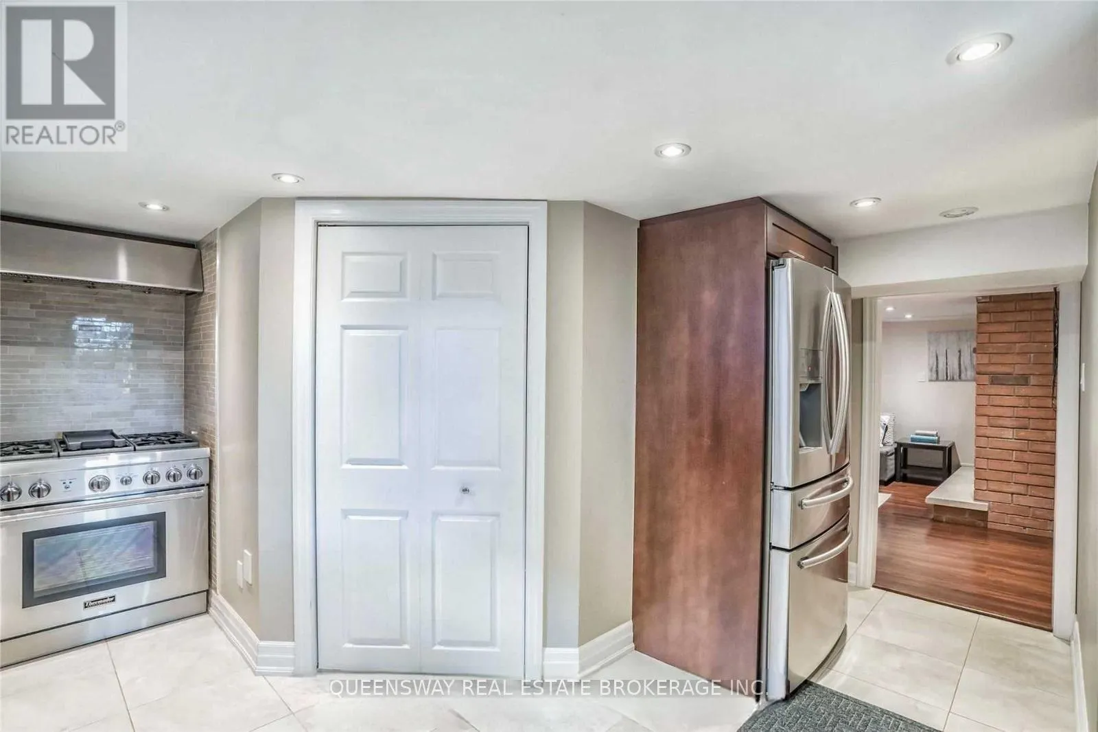 36 ORIOLE AVENUE