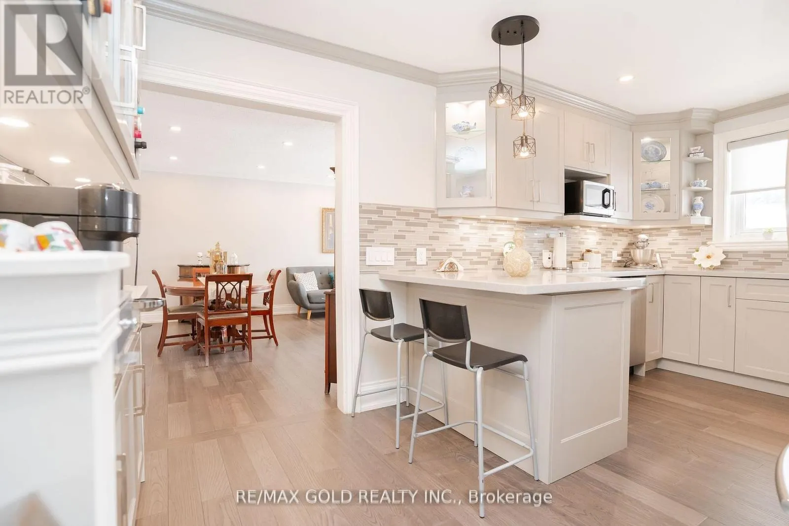 15 CASTLEMORE DRIVE
