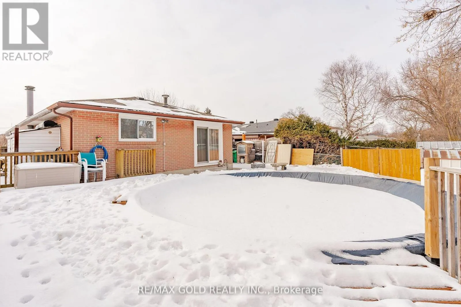 15 CASTLEMORE DRIVE
