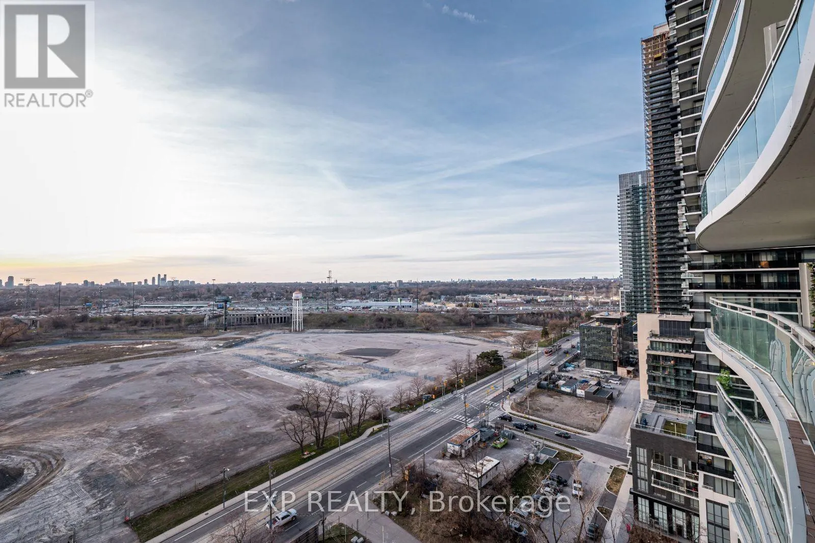 1503 - 33 SHORE BREEZE DRIVE
