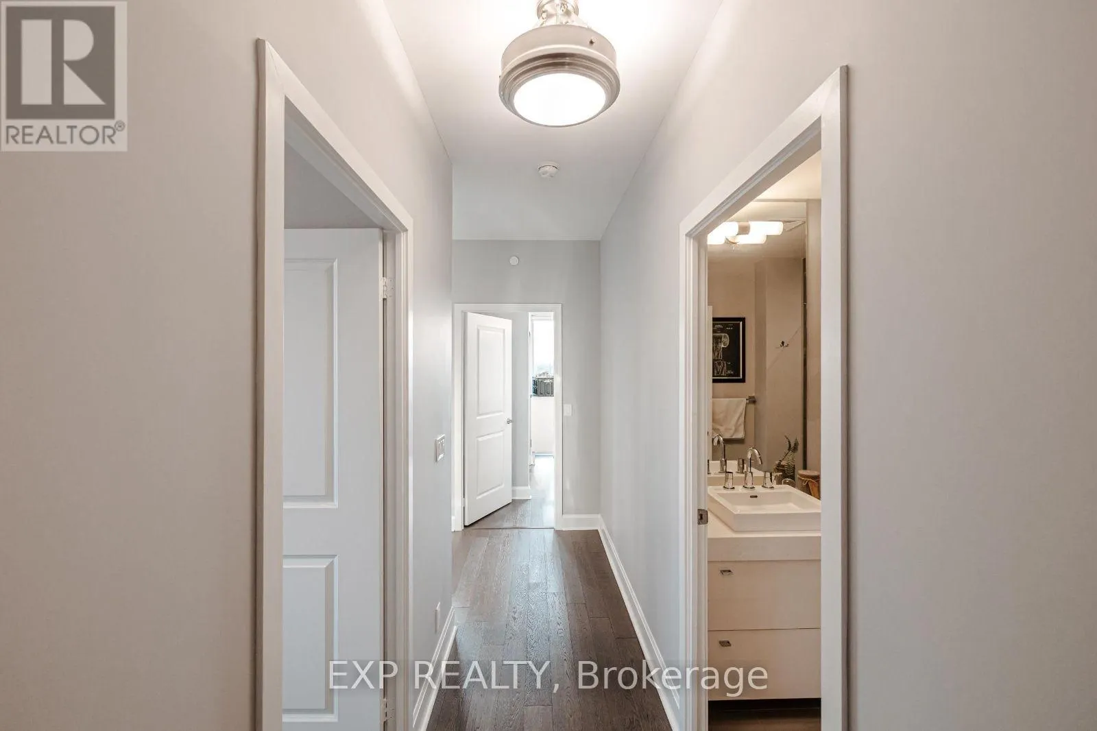 1503 - 33 SHORE BREEZE DRIVE