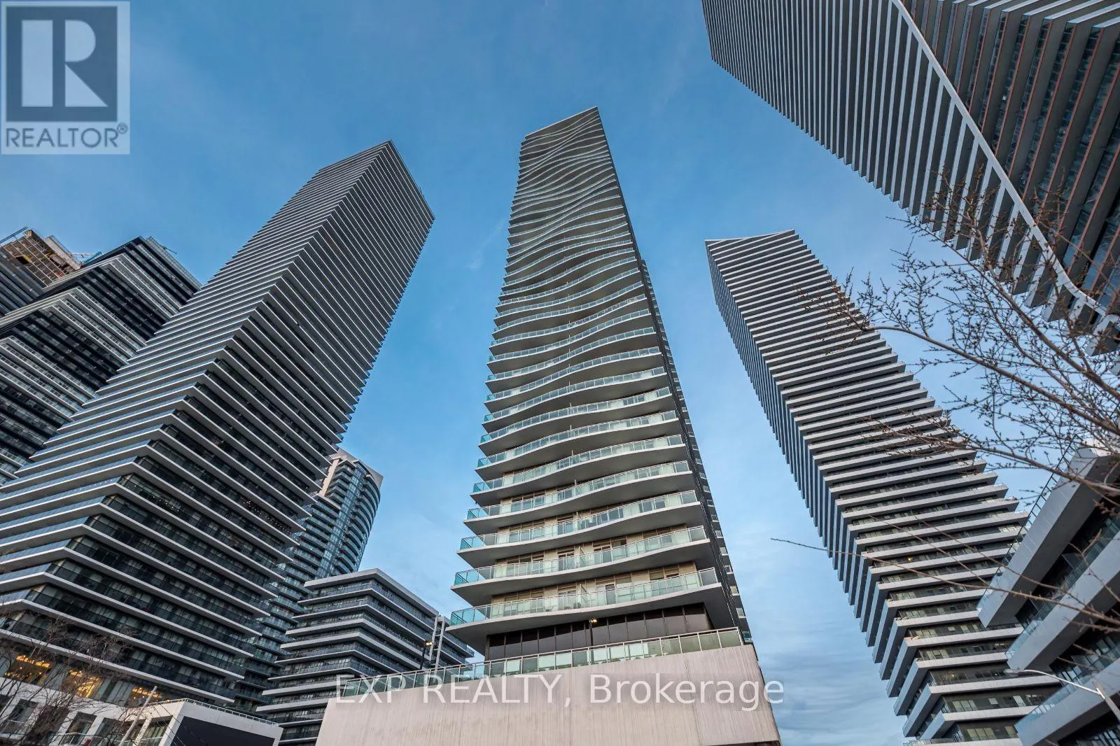1503 - 33 SHORE BREEZE DRIVE
