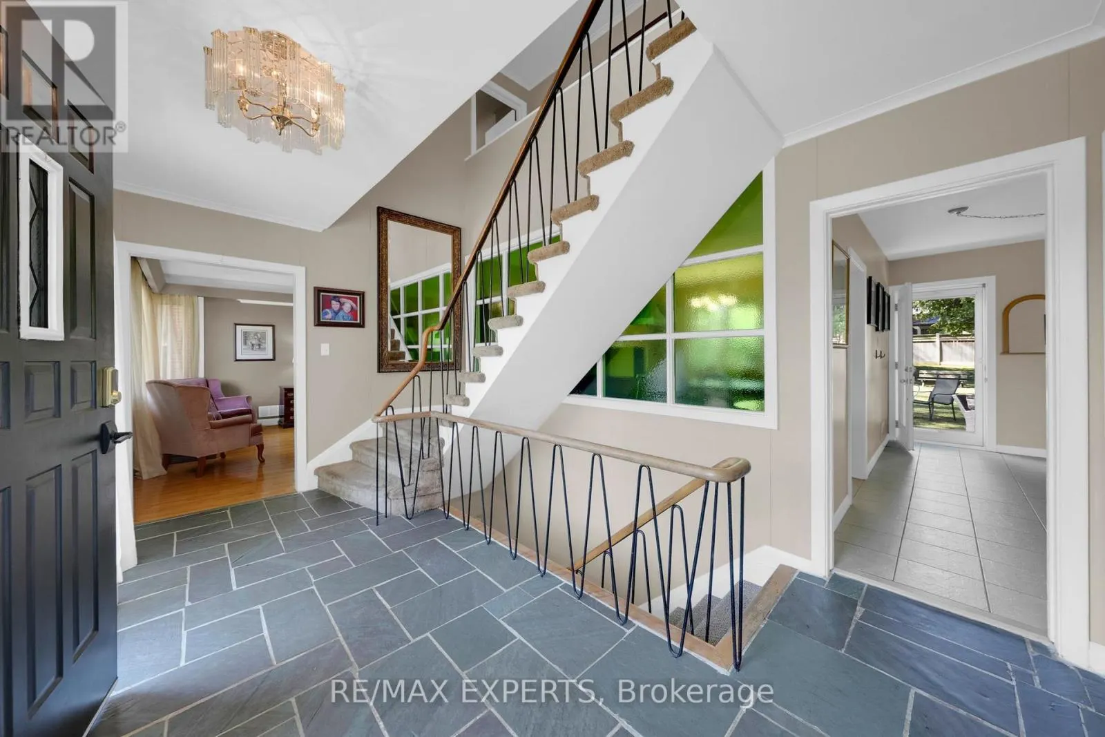 20 HAVENRIDGE DRIVE