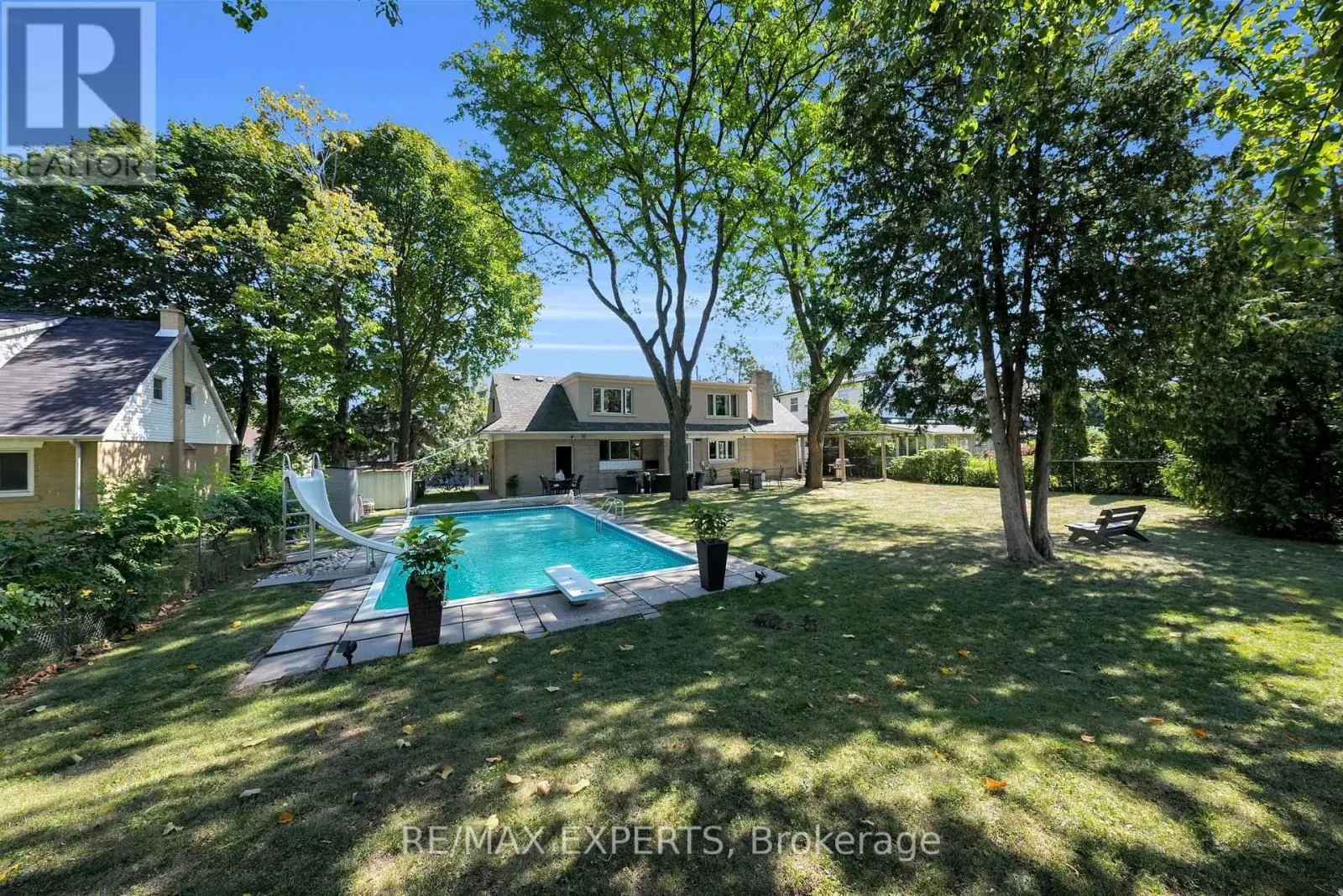 20 HAVENRIDGE DRIVE