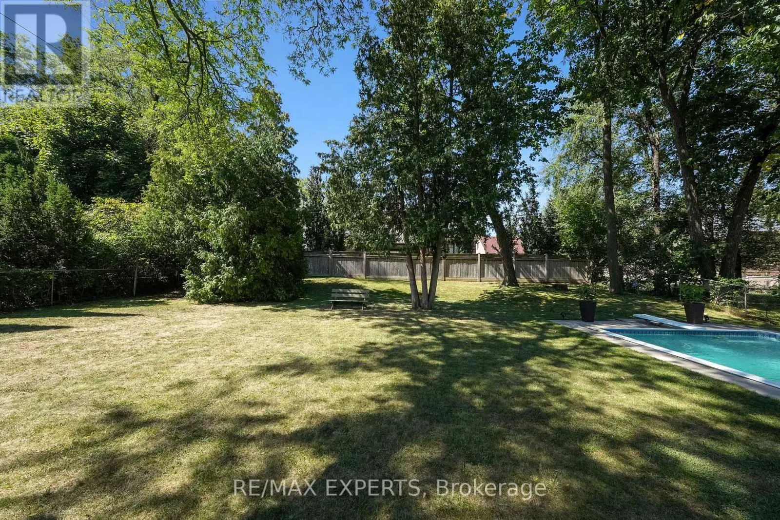 20 HAVENRIDGE DRIVE