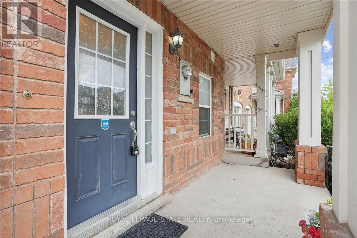 815 STARK CIRCLE