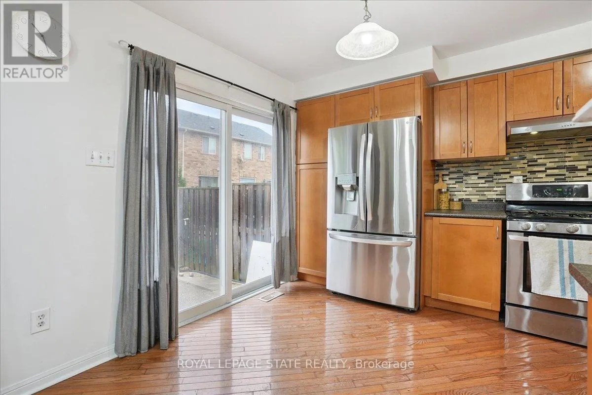 815 STARK CIRCLE