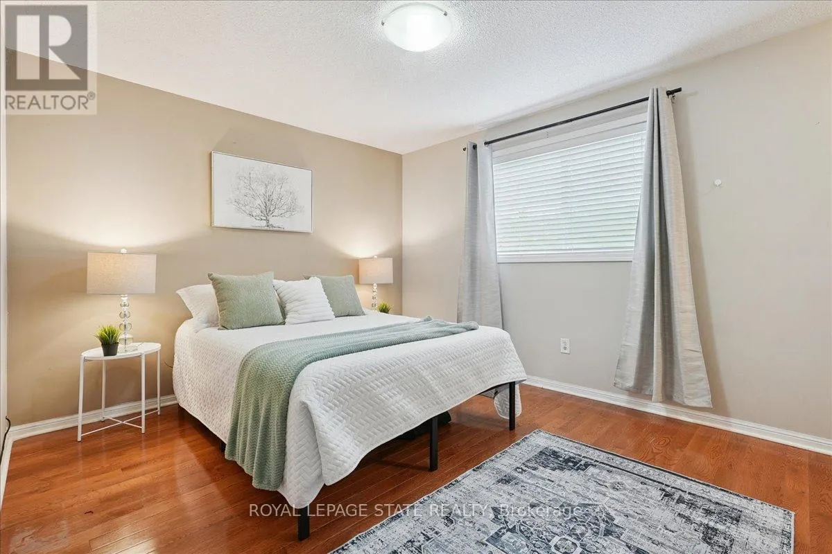 815 STARK CIRCLE
