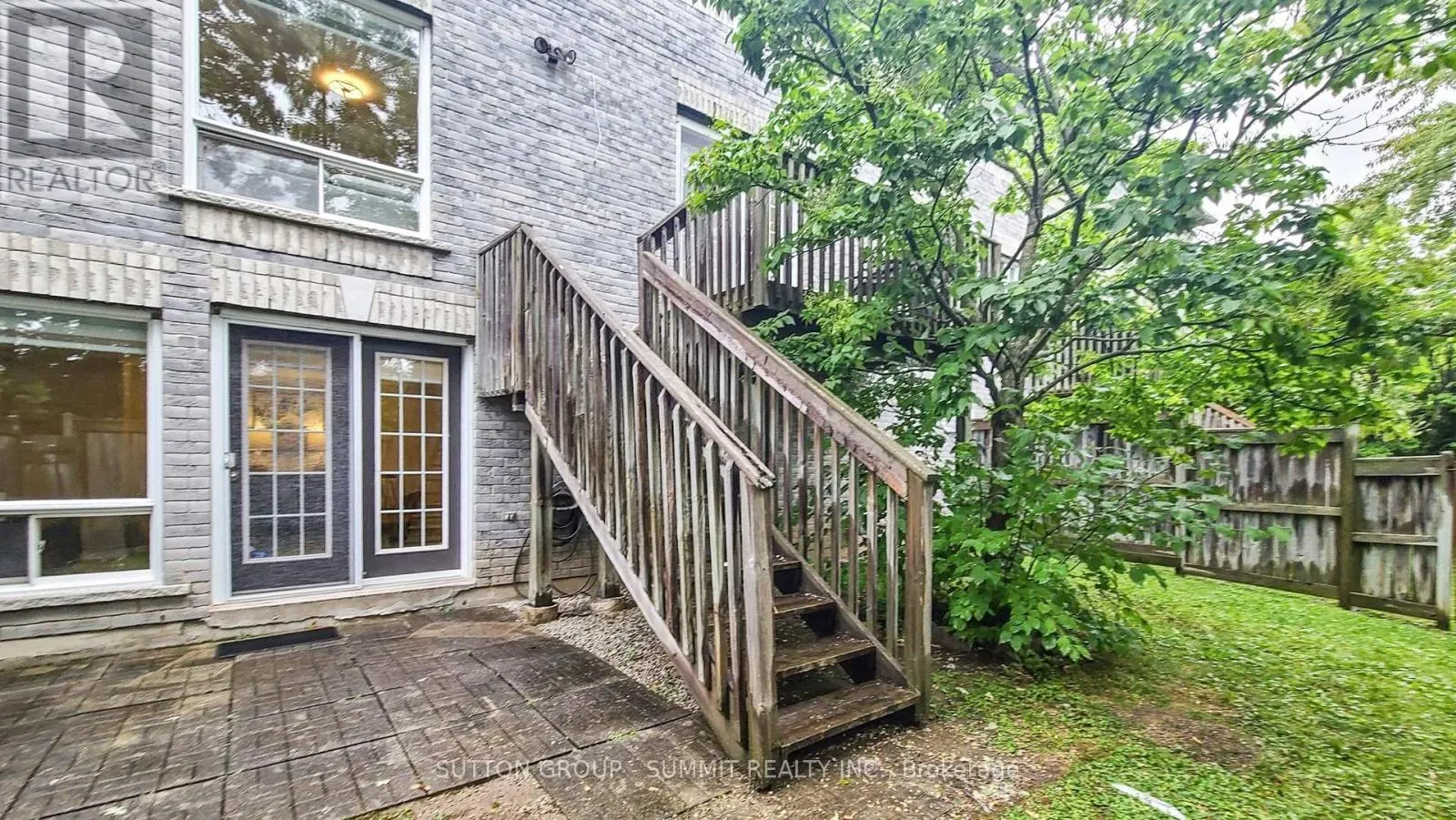 12 - 5535 GLEN ERIN DRIVE