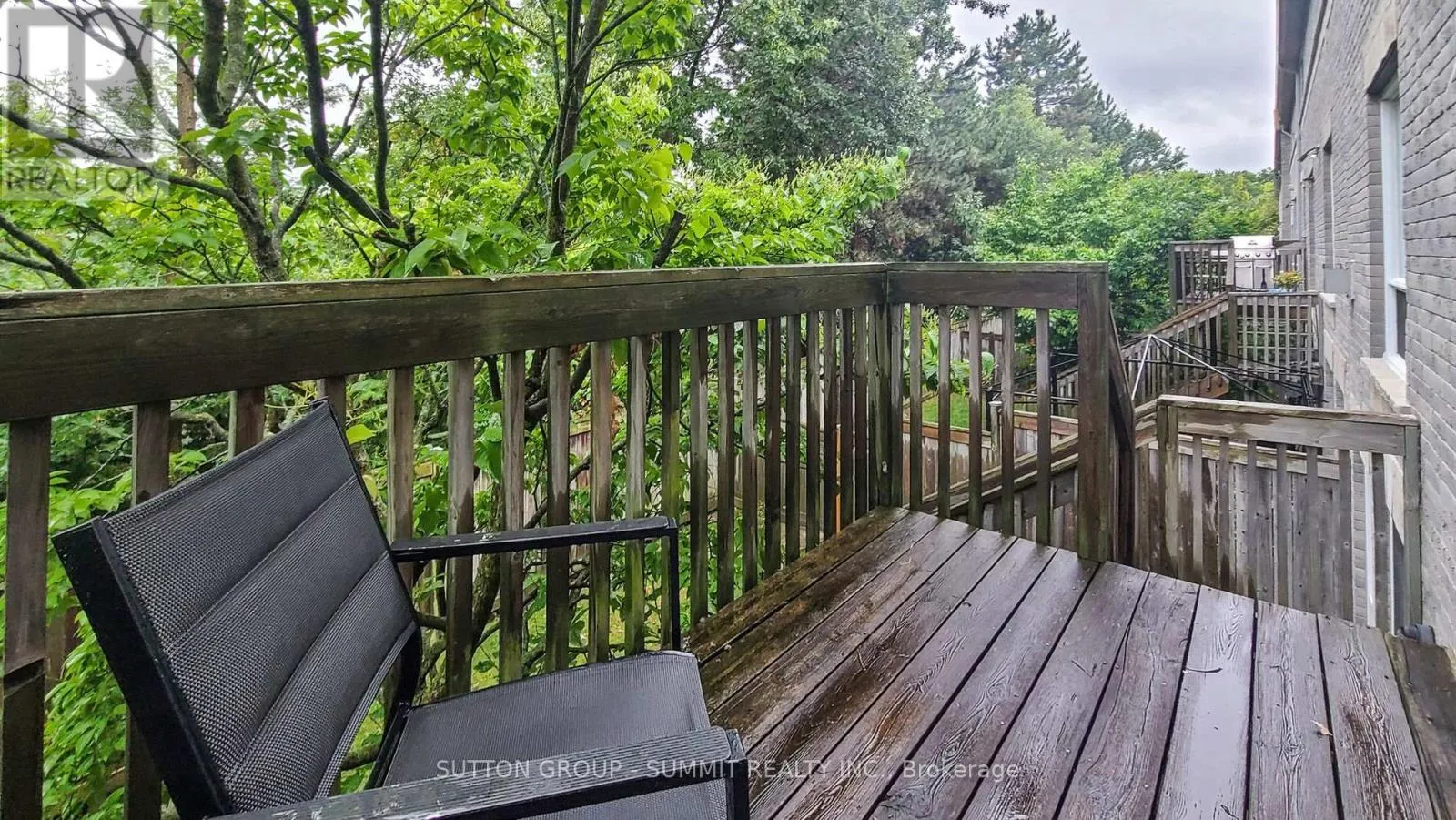 12 - 5535 GLEN ERIN DRIVE