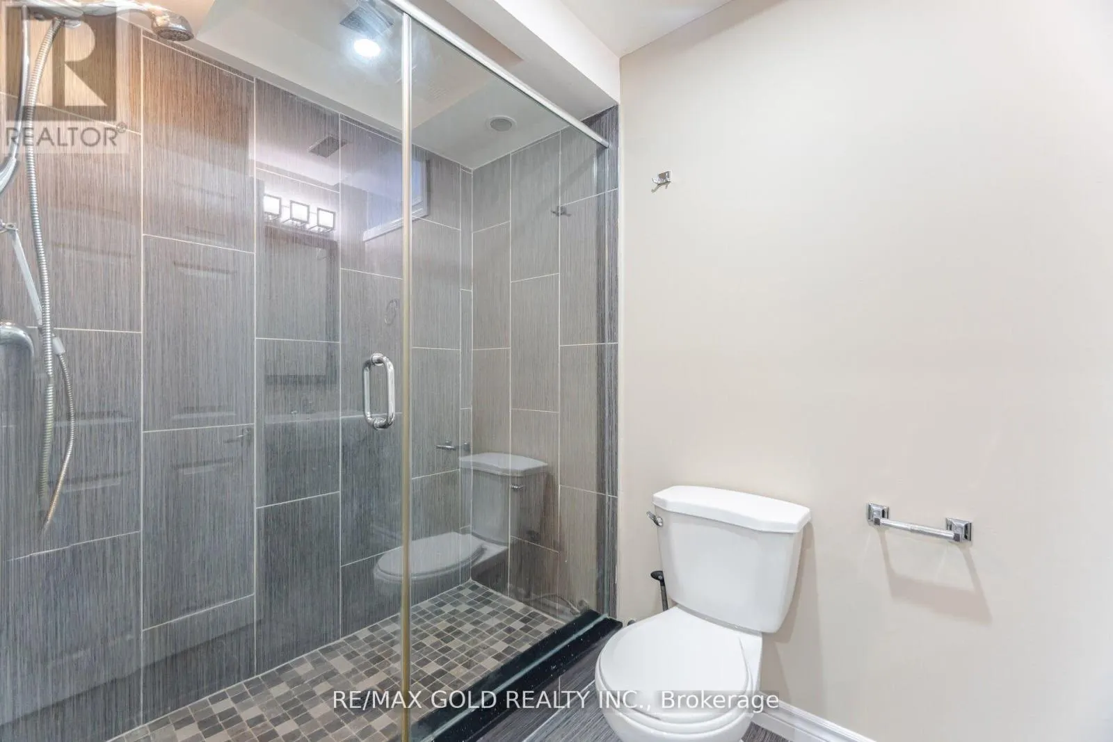 26 BUSHMILL CIRCLE